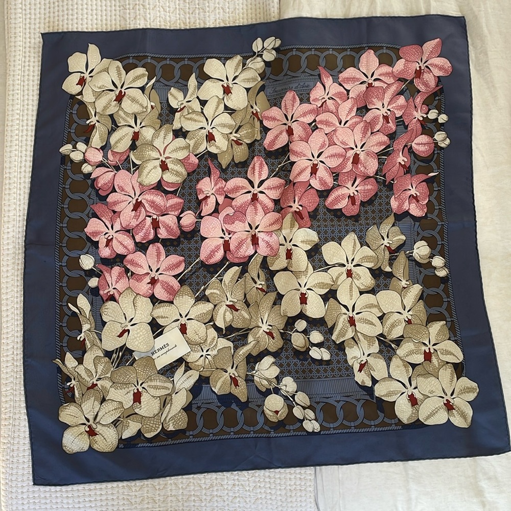 Vintage Hermès Souveniers d’Asie silk scarf from 1990